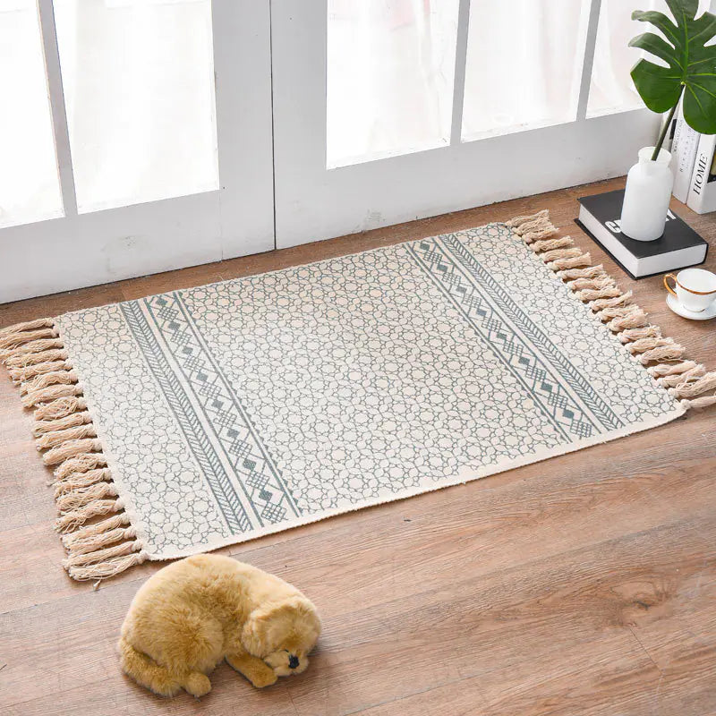 Azteca Accent Rug - Villa Style Linen and Tassels