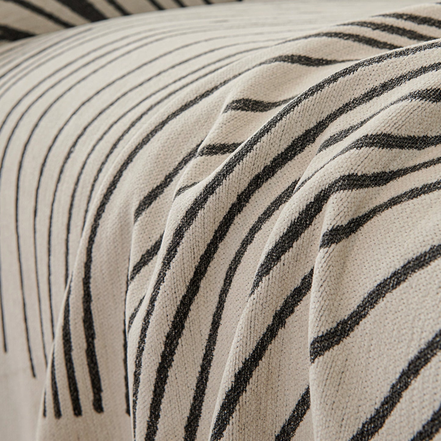 Reversible Jacquard Sofa Cover – Soft, Durable, Pet-Friendly Slipcover for Dogs and Children, Machine Washable 3