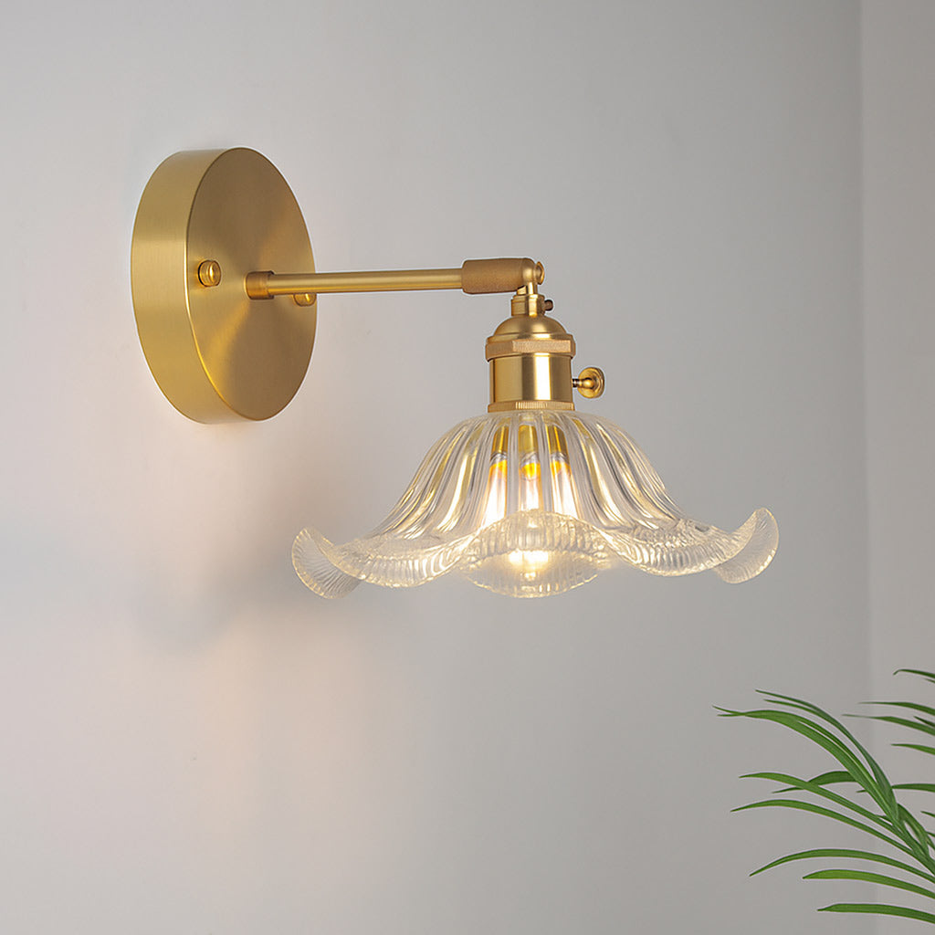 Velora Retro Brass & Glass Wall Light | Vintage Adjustable Sconce Lamp