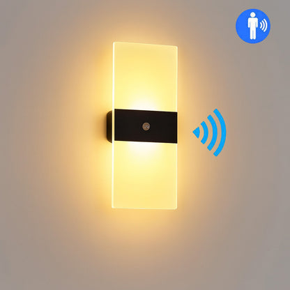 RAVE Rechargeable Motion Sensor Wall Lamp | Wireless Rechargeable LED Night Light