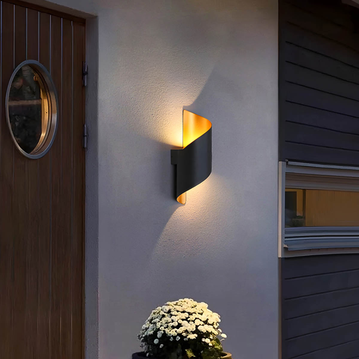 VAYRA Waterproof Outdoor Wall Light with Curved Design | Aluminium LED Light for Indoor and Outdoor | IP65 - Styyler