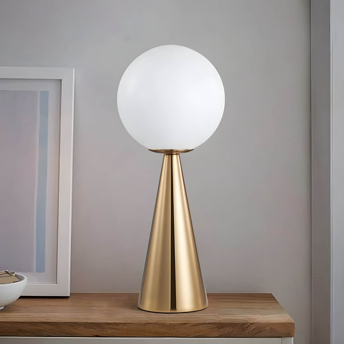 GEORGIA Modern Table Lamp | Glass Globe with Brass or Black Base - Styyler