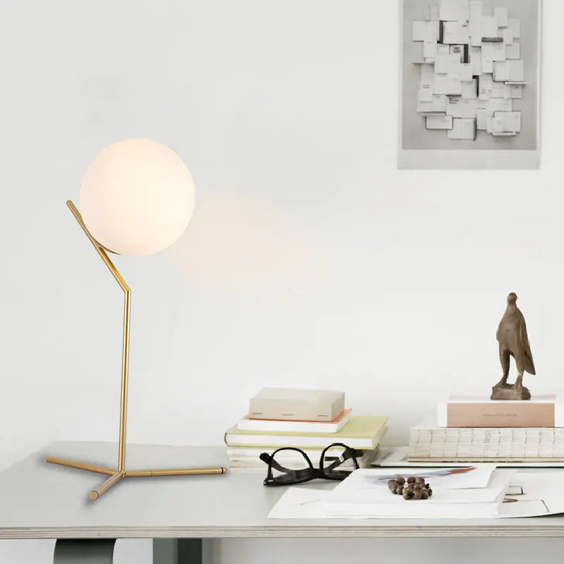 Everett Table Lamp | Elegant Midcentury Modern Table Lighting