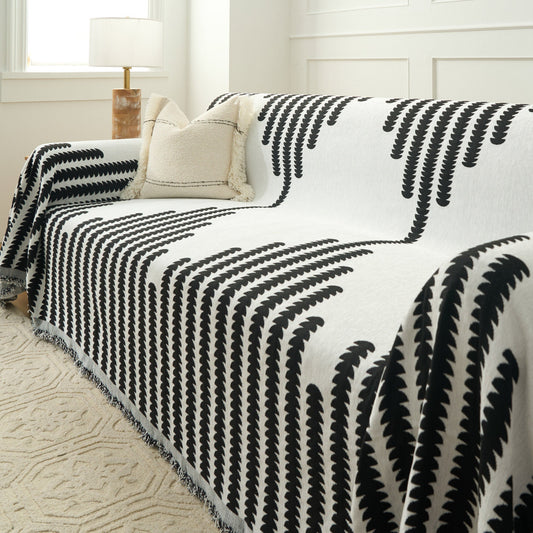 Cosy Cabin Sofa Cover | Durable and Machine Washable Throw for Pet-Friendly Homes