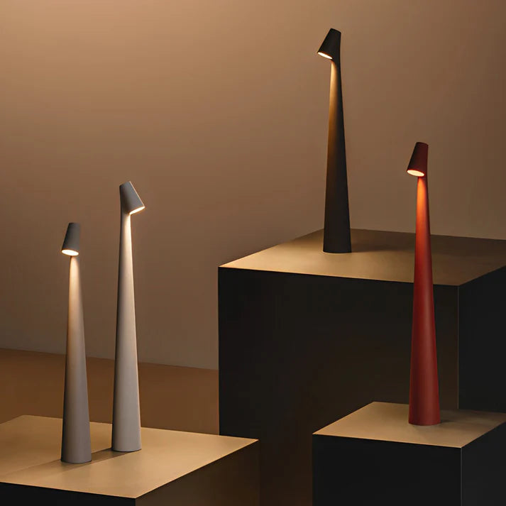 Lynt LED Table Lamp - Minimalist Sculptural Design