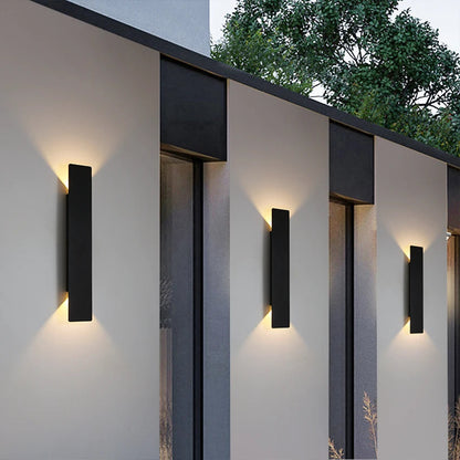 LUMIS Modern Waterproof Outdoor Wall Light for Patios and Gardens - IP65 - Styyler
