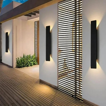 LUMIS Modern Waterproof Outdoor Wall Light for Patios and Gardens - IP65 - Styyler