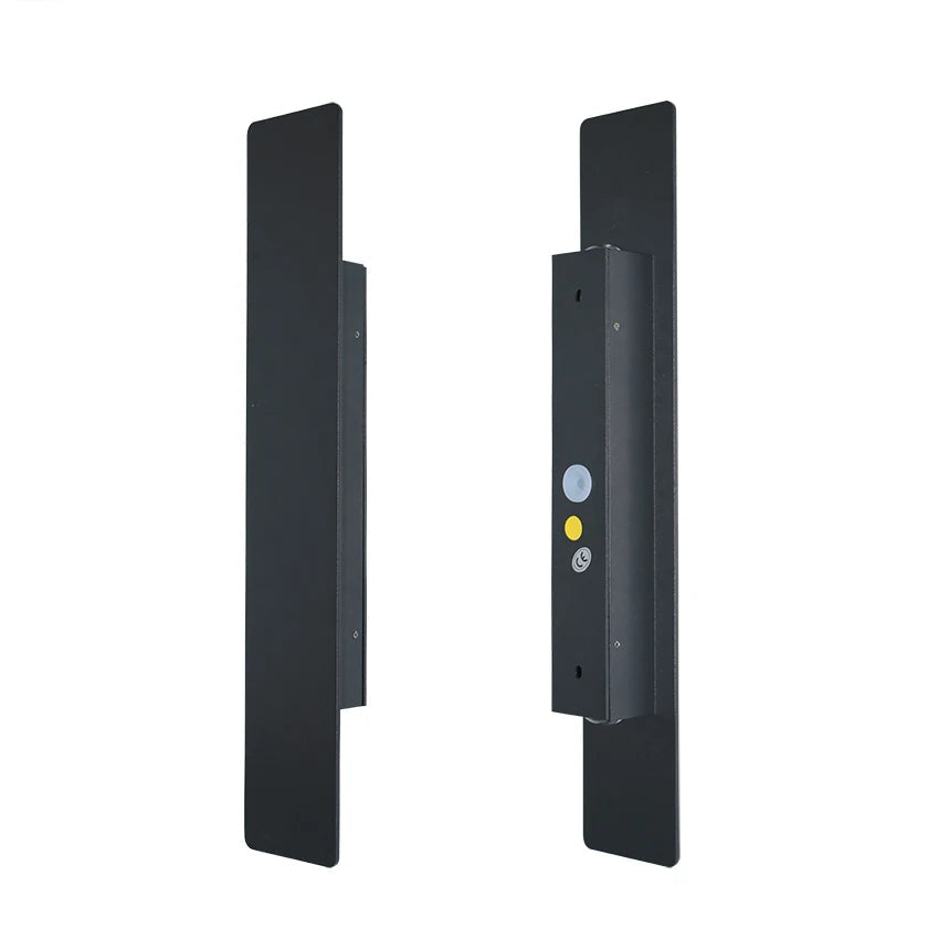 LUMIS Modern Waterproof Outdoor Wall Light for Patios and Gardens - IP65 - Styyler
