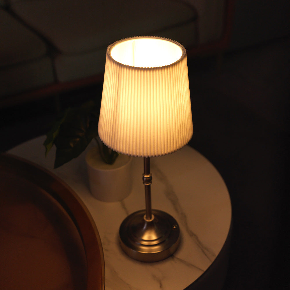 MADISON Cordless LED Table Lamp | Retro Style Rechargeable Bar Lamp - Styyler