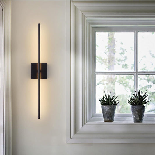 Elaro Wall Light | Rechargeable Wireless Design | Elegant Indoor Lighting