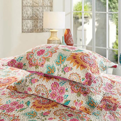Outpost Bedding Set | Chic Kingsize Cotton Floral Three-Piece Quilted Bedding