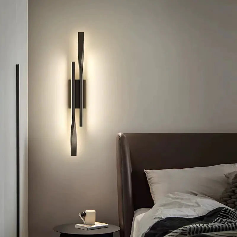 TIVOLI Modern Italian LED Wall Light | Stylish Black Linear Sconce ...