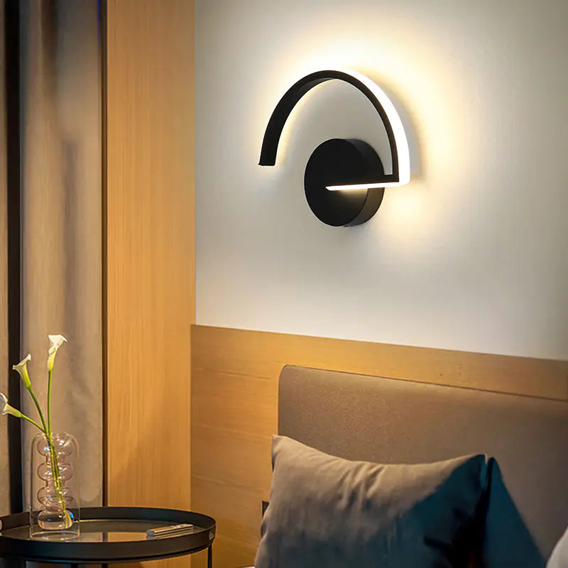 VIBO Wall Lamp | Elegant Wall Light Perfect for Living Room & Bedroom